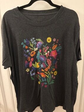 Women’s Charcoal Short Sleeve Tee with Multicolor Floral Print